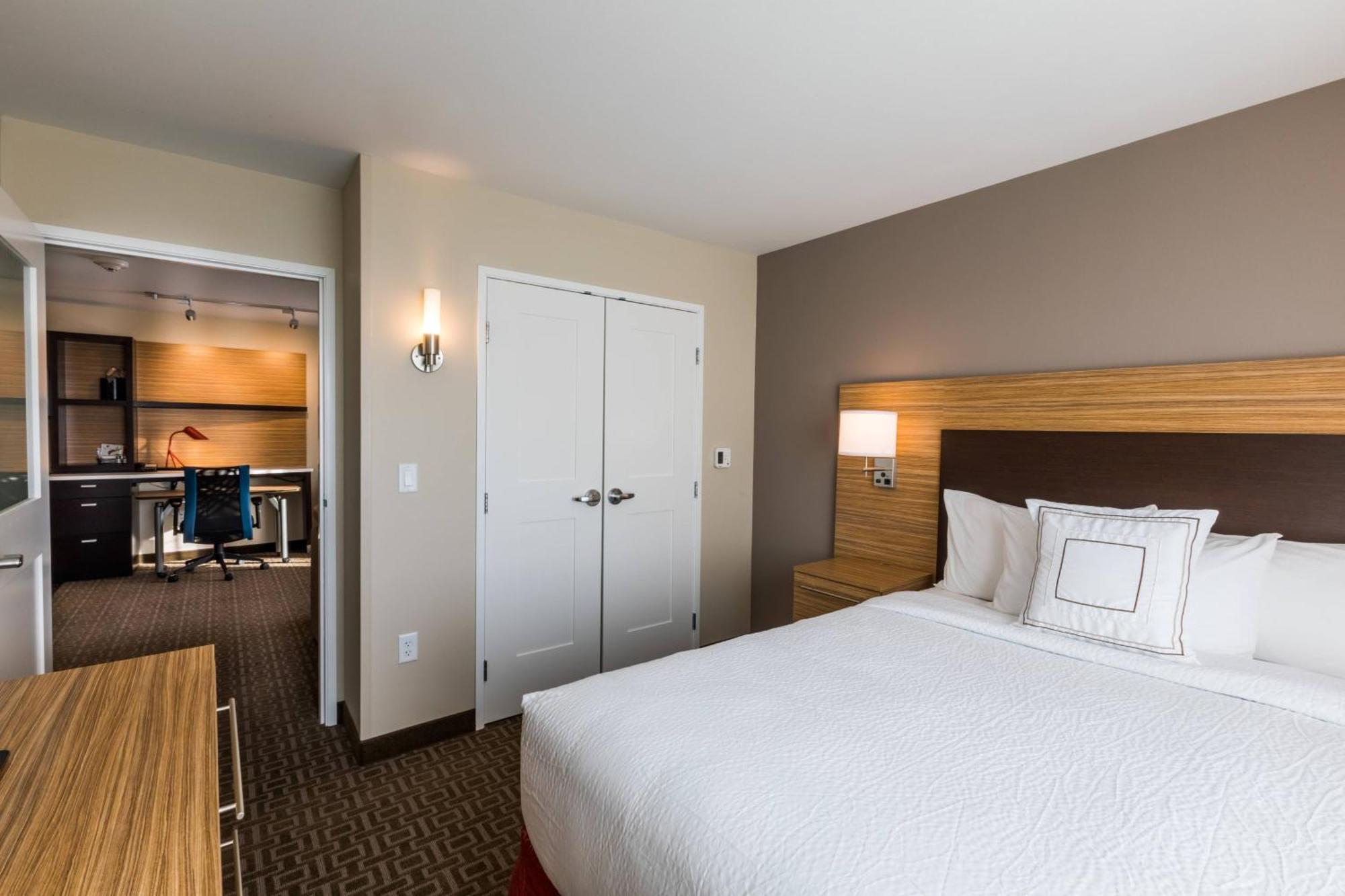 Towneplace Suites By Marriott Portland Бівертон Екстер'єр фото